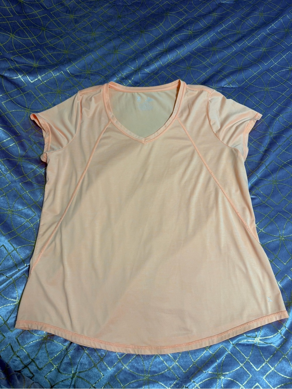 💥 WOMENS V-Neck Active Tee - Peach